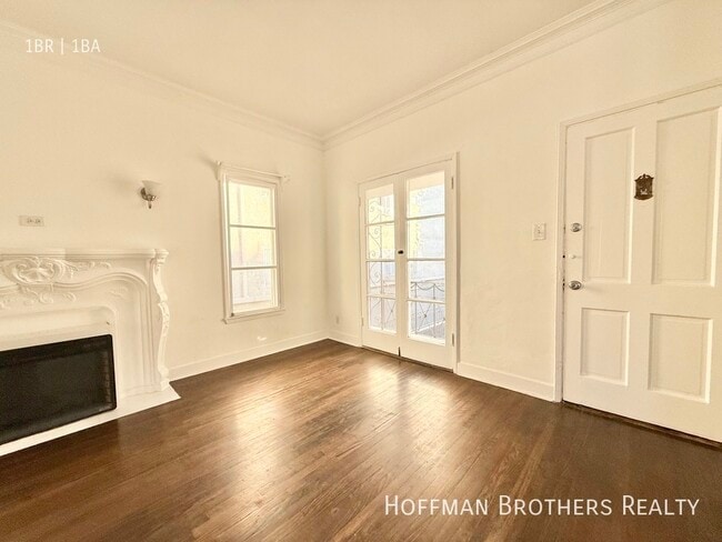 Photo - 5447 1/2 Harold Way Unit 8