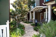 Photo - Beautiful Townhouse With Private Master Suite!!