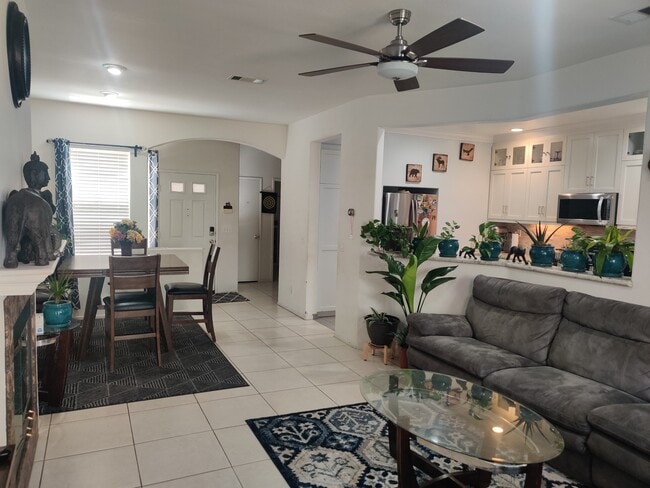 Photo - 10864 Ivy Hill Dr