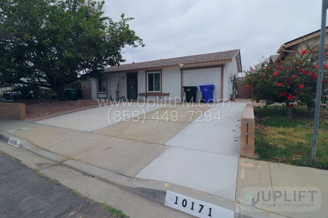 Photo - 10171 Empress Ave