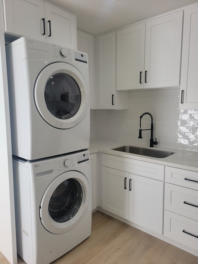 Photo - 11649 Sunglow St Unit 11651