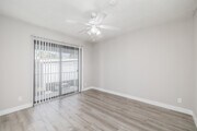 2BR, 2BA - 740SF - Bedroom - 7816 Paseo del Rey