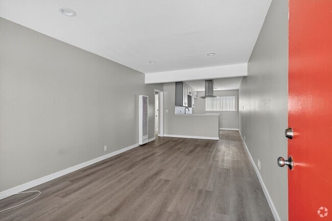 Building Photo - 10442 Lampson Ave Rental
