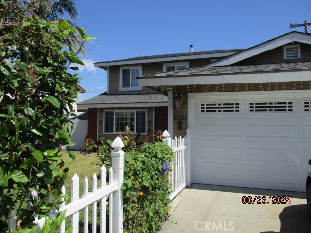 Photo - 3521 Spencer St