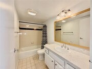 Photo - 1129 Larrabee St Unit 10