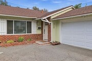 Photo - 4958 Canoga Ave