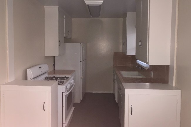 Photo - 14225 Riverside Dr Unit 5