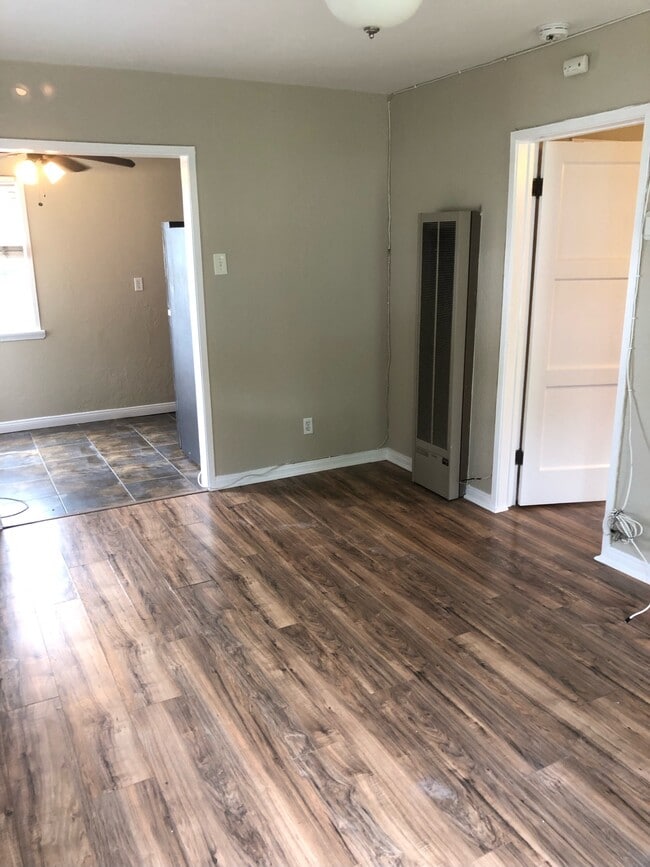 Photo - 1733 N Hollywood Way Unit 1733