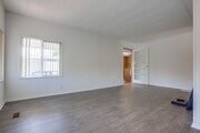 Photo - 55+ Mobile Home Community, 2 Bedroom + Sun...