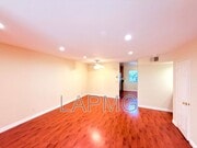 Photo - 12251 Moorpark St