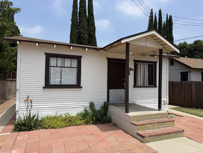 Photo - 8035 Rosecrans Ave