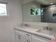 Photo - 1125 S Clark Dr