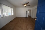 Photo - 1611 Diamond St House