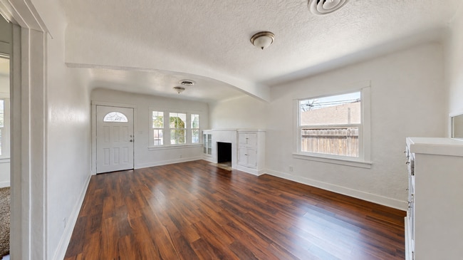 Photo - 1718 Fairmount Blvd Unit 1