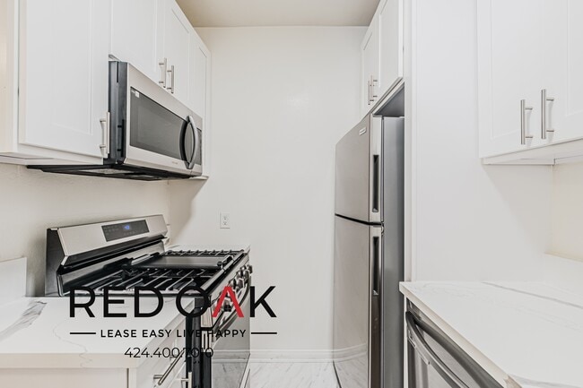 Photo - 2724 Abbot Kinney Blvd Unit 108