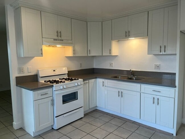 Building Photo - 7722 Liberty Drive Unit B