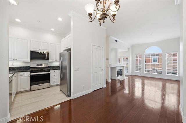 Photo - 9 Torrigiani Aisle