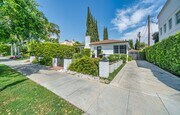 Photo - 136 N Hamel Dr House