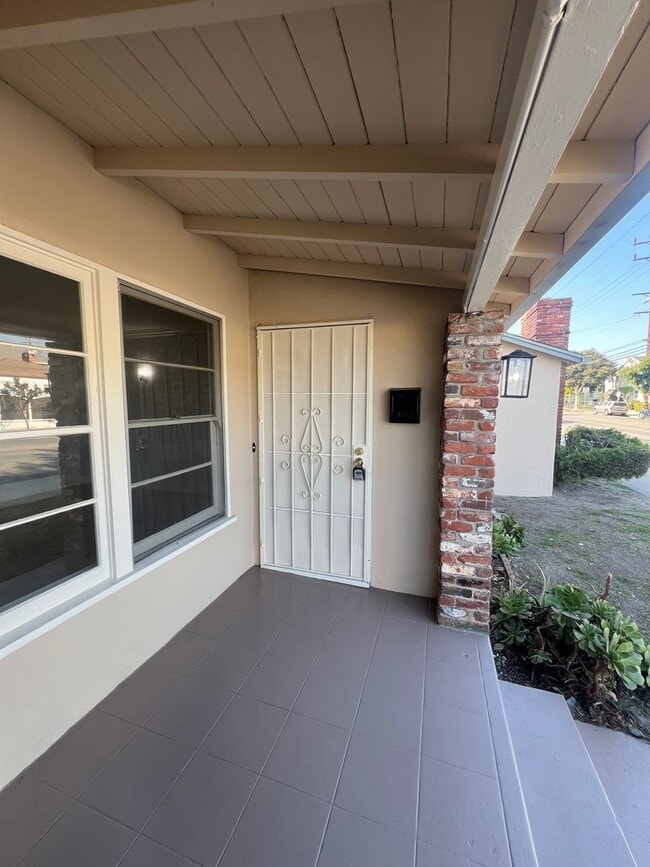 Photo - Burbank 3 bedroom 2 bathroom house for ren...
