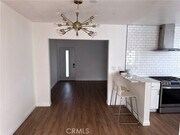 Photo - 826 E Elmwood Ave