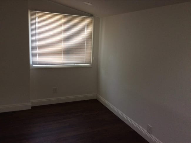 Photo - 359 Heather Heights Ct Unit 2