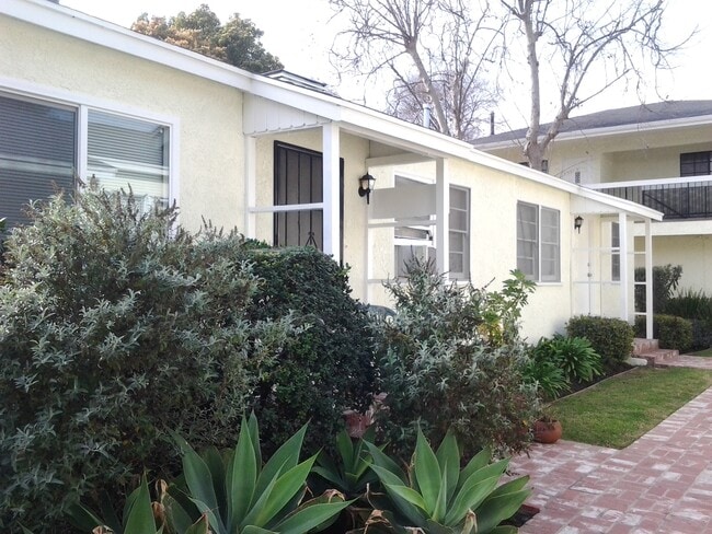 Photo - COMING SOON! Adorable studio in desirable Burbank area! Unit 405 #K