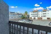 Photo - 18547 Saticoy St Unit 10
