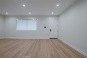 Photo - 10218 Fernglen Ave Condo Unit 302-302