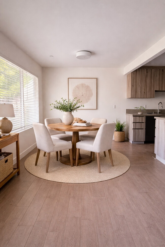 Photo - Above 7th Apartments