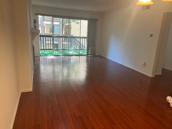 Photo - 5120 Raintree Cir Unit 5120