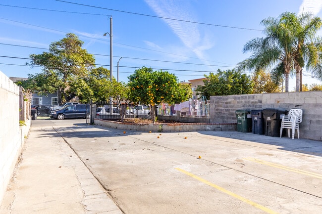 Photo - 15725 S Frailey Ave