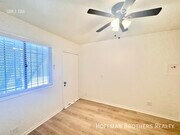 Photo - 5419 Harold Way Unit 9