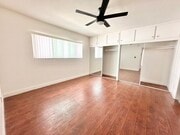 Photo - 6025 Whitsett Ave Apartment Unit 6