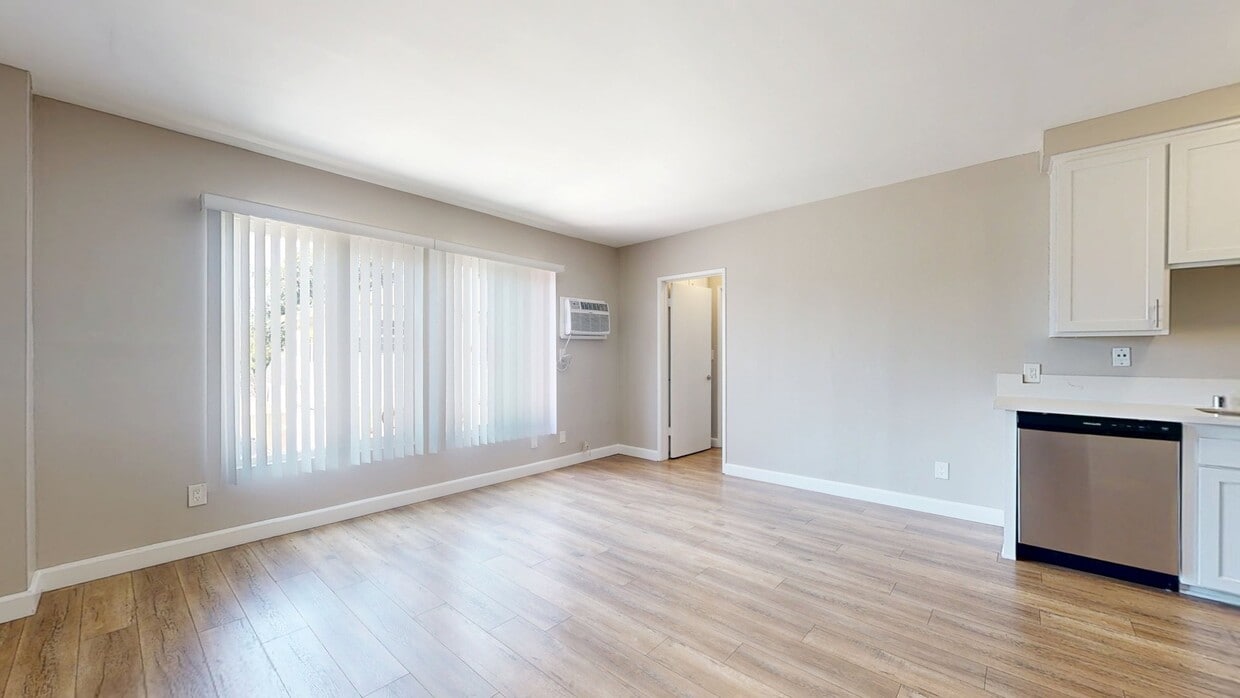 3D Tour - Flats on Elk