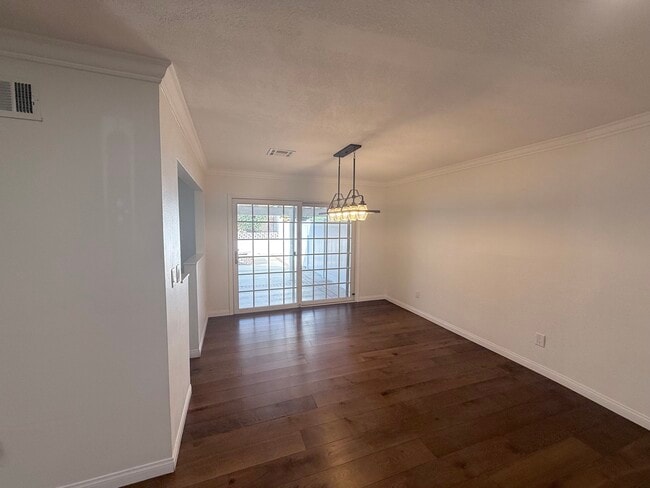 Photo - 11130 Canby Ave