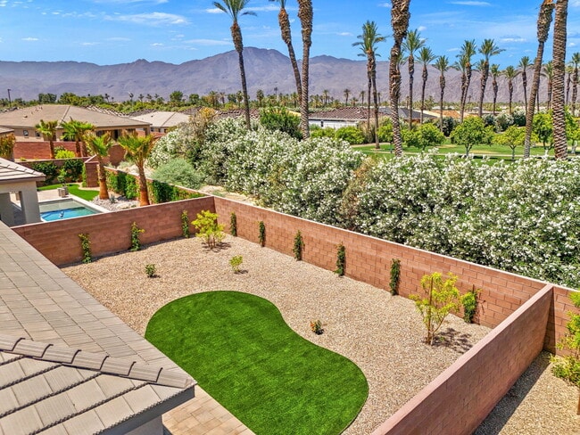 Photo - 51805 Pinnacle Vis Dr