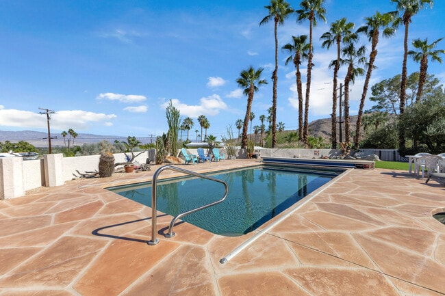 Photo - 39124 Channel Dr