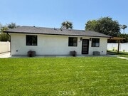 Photo - 21803 Chatsworth St House