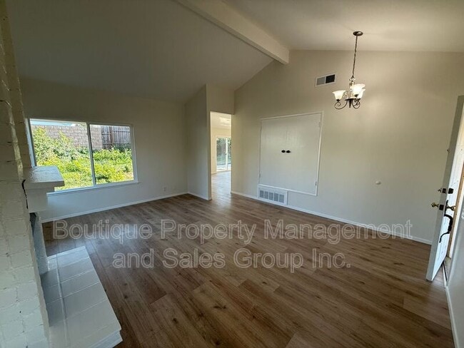 Photo - 23892 Danby Dr