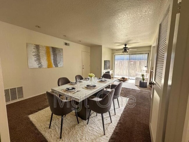 Photo - 7575 Skyview Rd