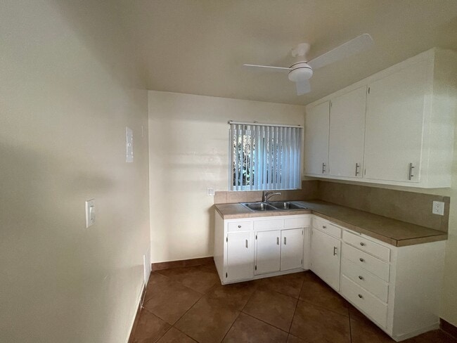 Photo - 14207 Sylvan St