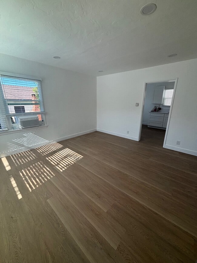 Photo - 1607 S Atlantic Blvd Unit 1607