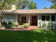Photo - La Cañada Schools-  Family Home - Natural Hardwood, 2 car attached garage, Central A/C, New Appli...