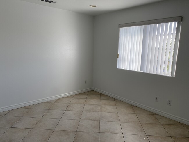 Photo - 1135 S Herbert Ave Unit 1135