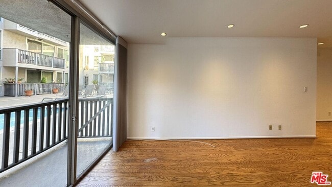 Photo - 1134 Alta Loma Rd Unit 115