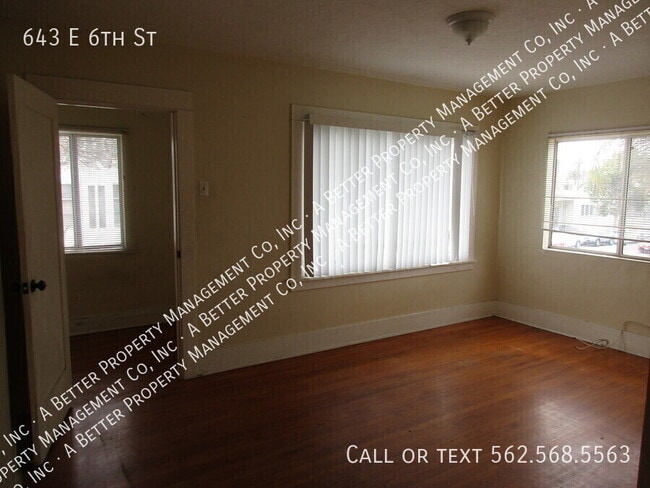 Photo - 643 E 6th St
