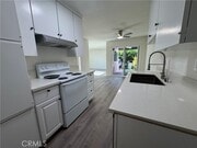 Photo - 486 N Oak St Townhome