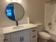 Hall Bath - 19121 Parkland St Unit Parkland