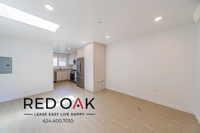 Photo - 847 S Sherbourne Dr Unit 10