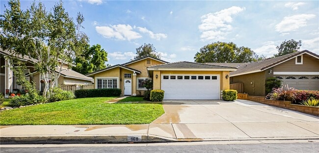 Photo - 1168 Scenic View St House